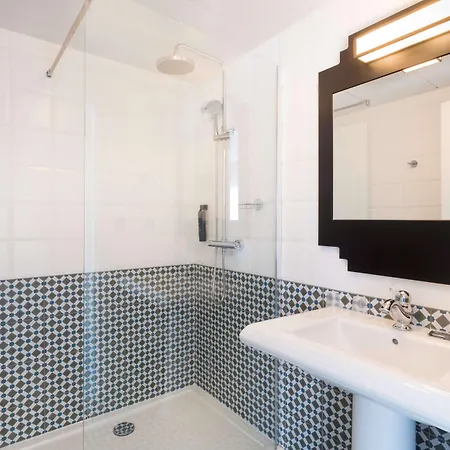 Western Journel Hotel 3*
