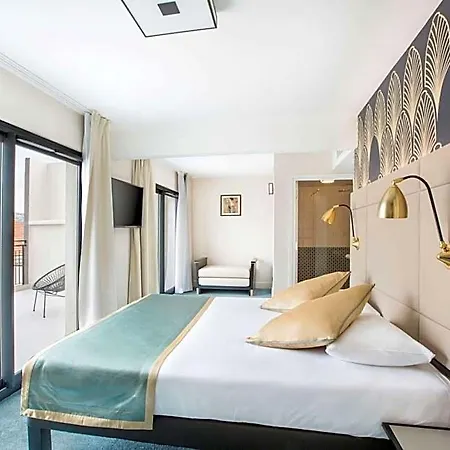 Western Journel Hotel 3*