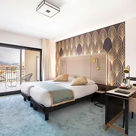 Western Journel Hotel 3*